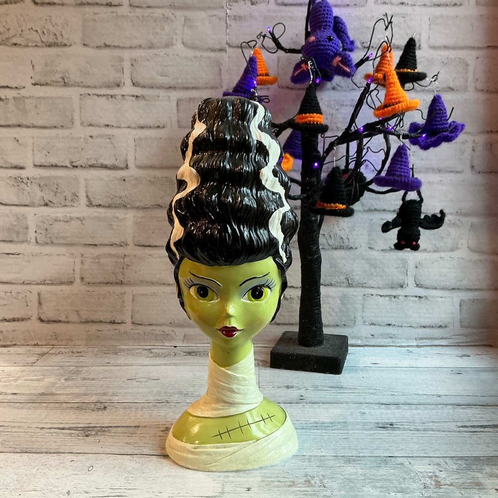 GOBLIN & GHOUL 14.25in Bride Of Frankenstein Bust Halloween Decor